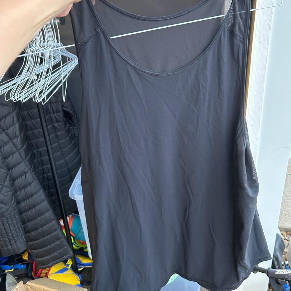 Lululemon Women's Black Sleeveless Top